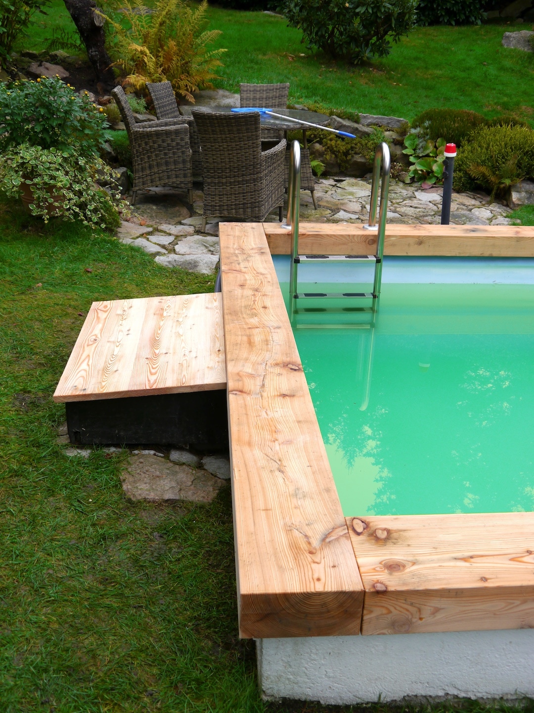 03b Detail rohové skladby trámů a víka technologie